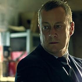 Stephen Tompkinson